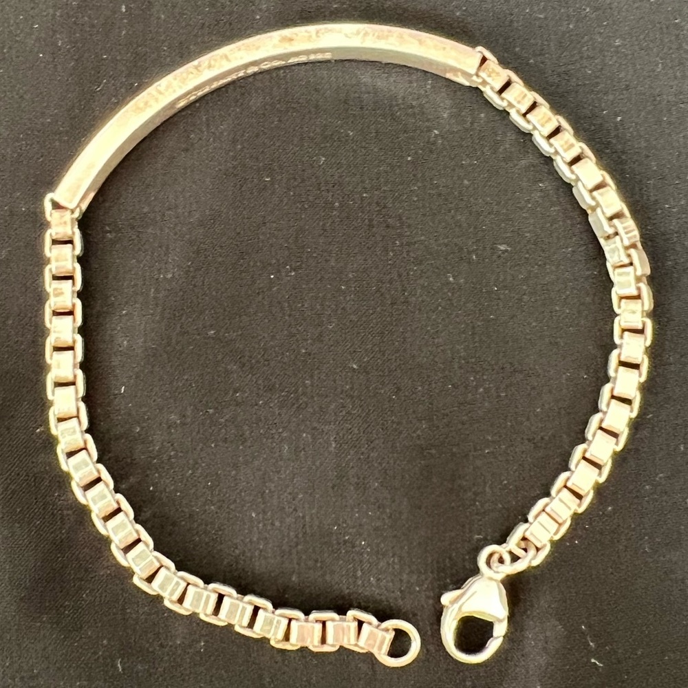 Men’s Tiffany & Co Venetian Link ID bracelet